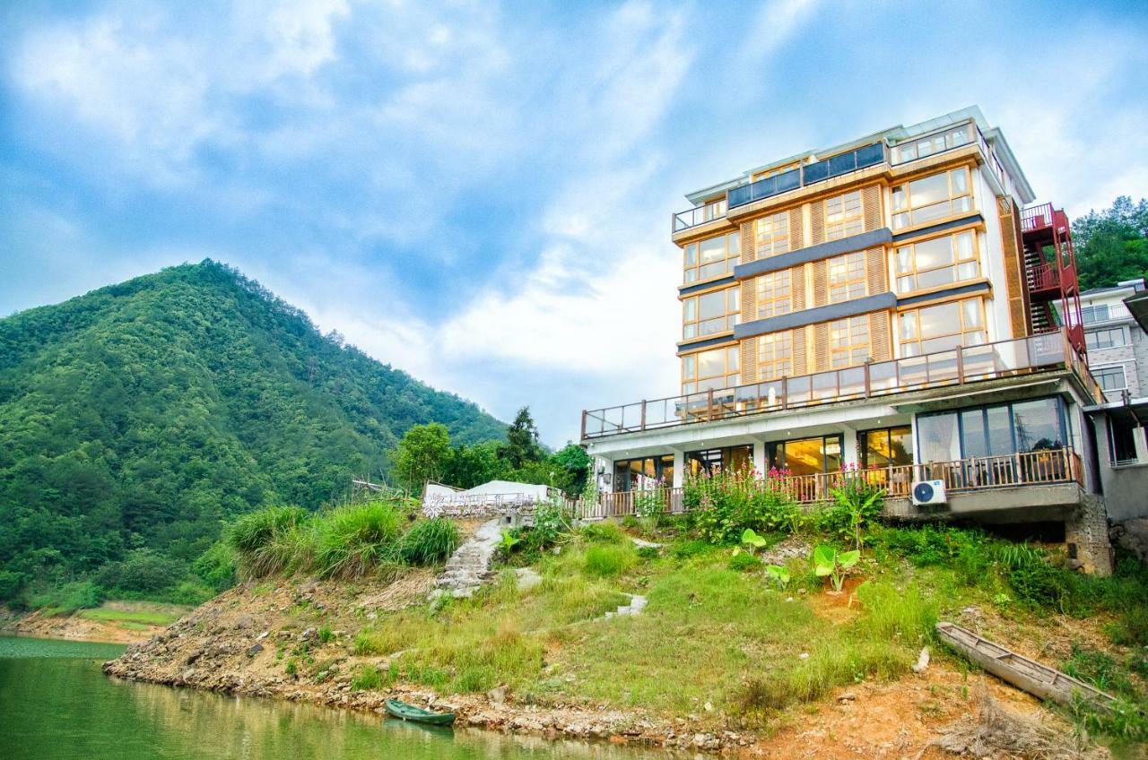 The Lake View Deyishe Resort In Thousand Island Lake Qianwu Luaran gambar